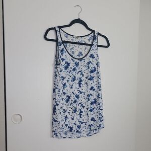 Floral Blue and White Women's Top